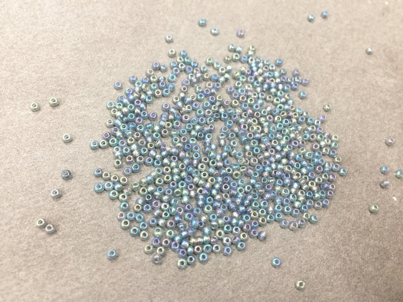 Premium Green Blue Lustre Round Rocaille Seed Beads