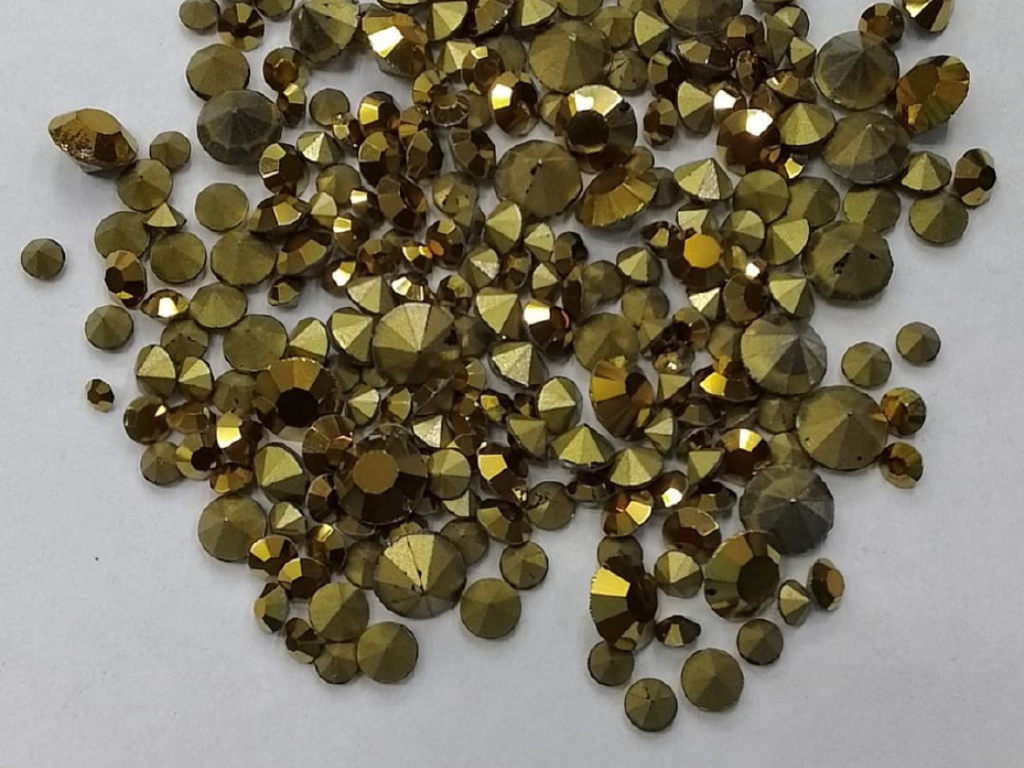 Golden Assorted Glass Stone