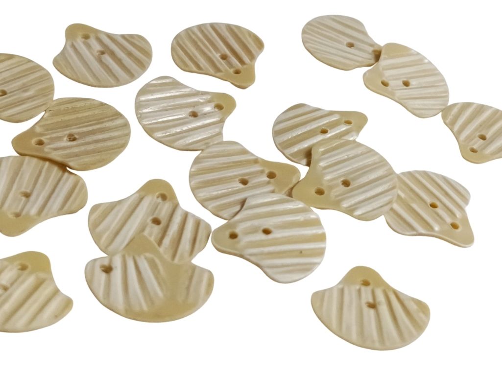 Off White Shell Matte Plastic Sequins