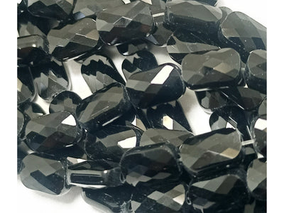 काले आयताकार faceted क्रिस्टल मोती