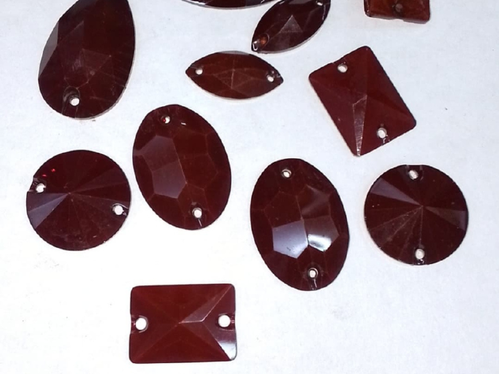 Deep Maroon Faceted 2 Hole Plastic Stone