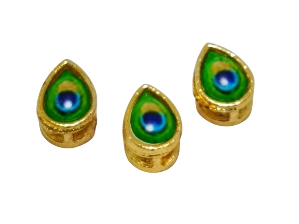 Green Teardrop Peacock Design Kundan Stones