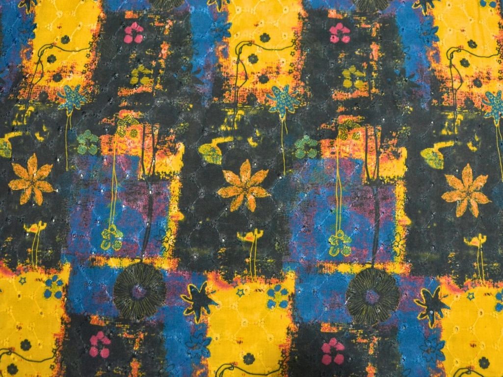 Multicolor 100 % Pure Cotton Chikan Embroidered Fabric
