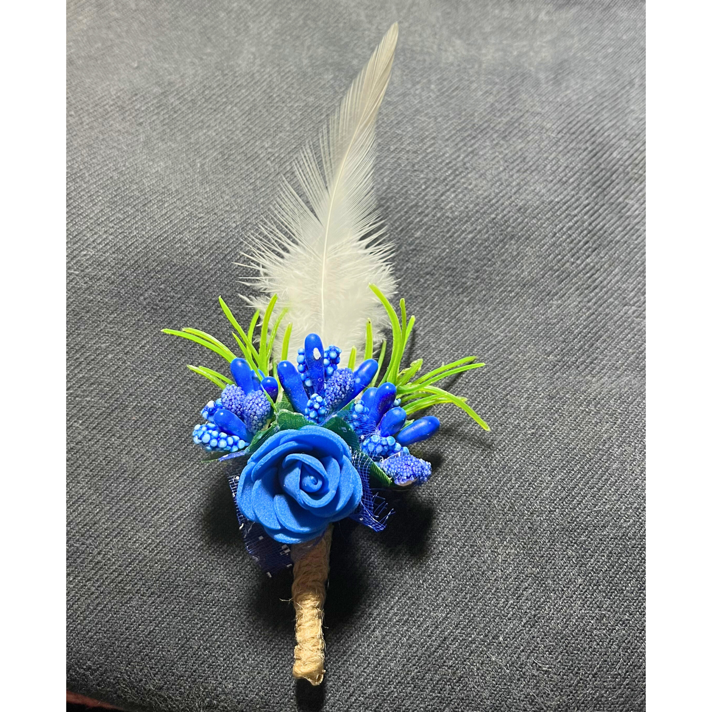 Blue & White Faux Feather Flower Brooch ( Wholesale )