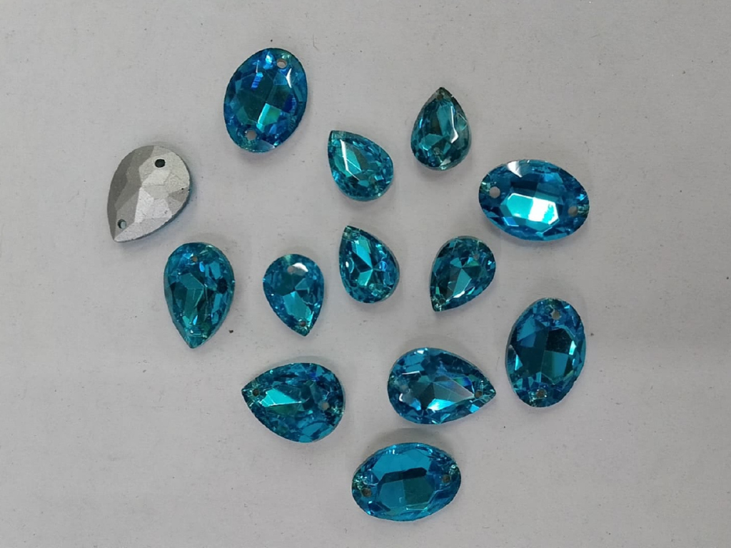 Blue Assorted 2 Hole Glass Stones- Mix Size