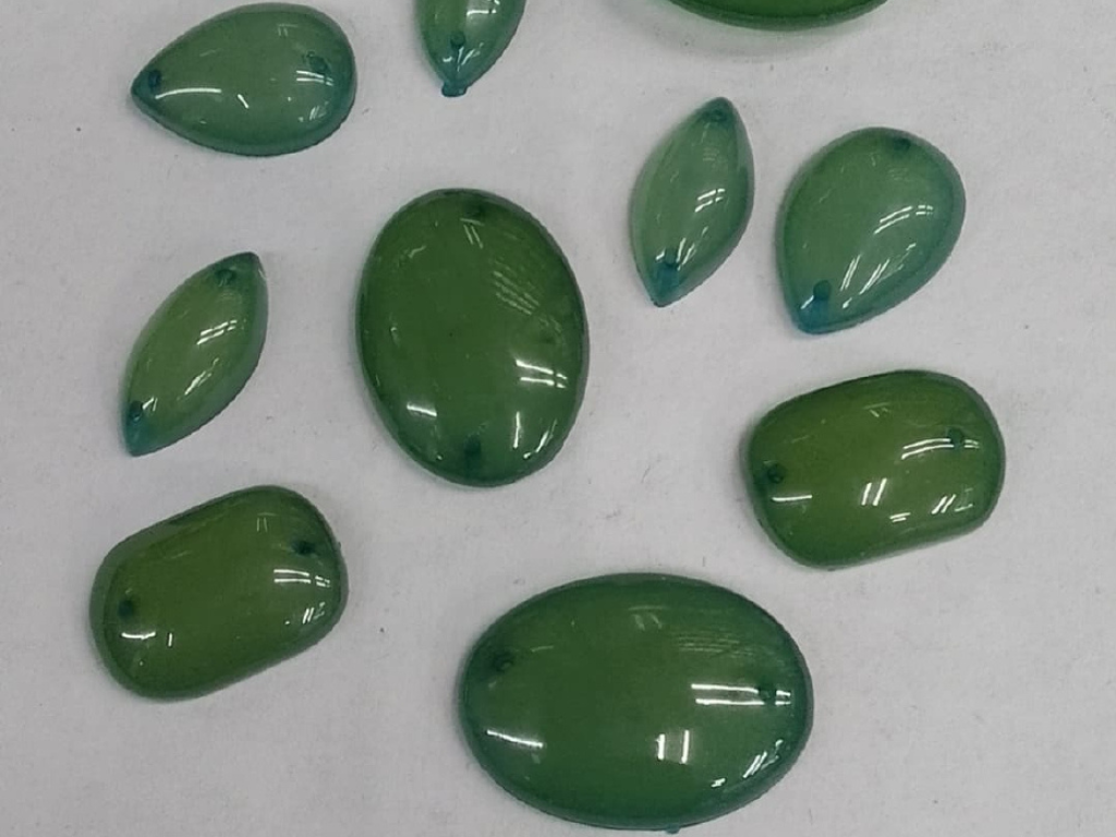 Green Shiny Mix 2 Hole Plastic Stones