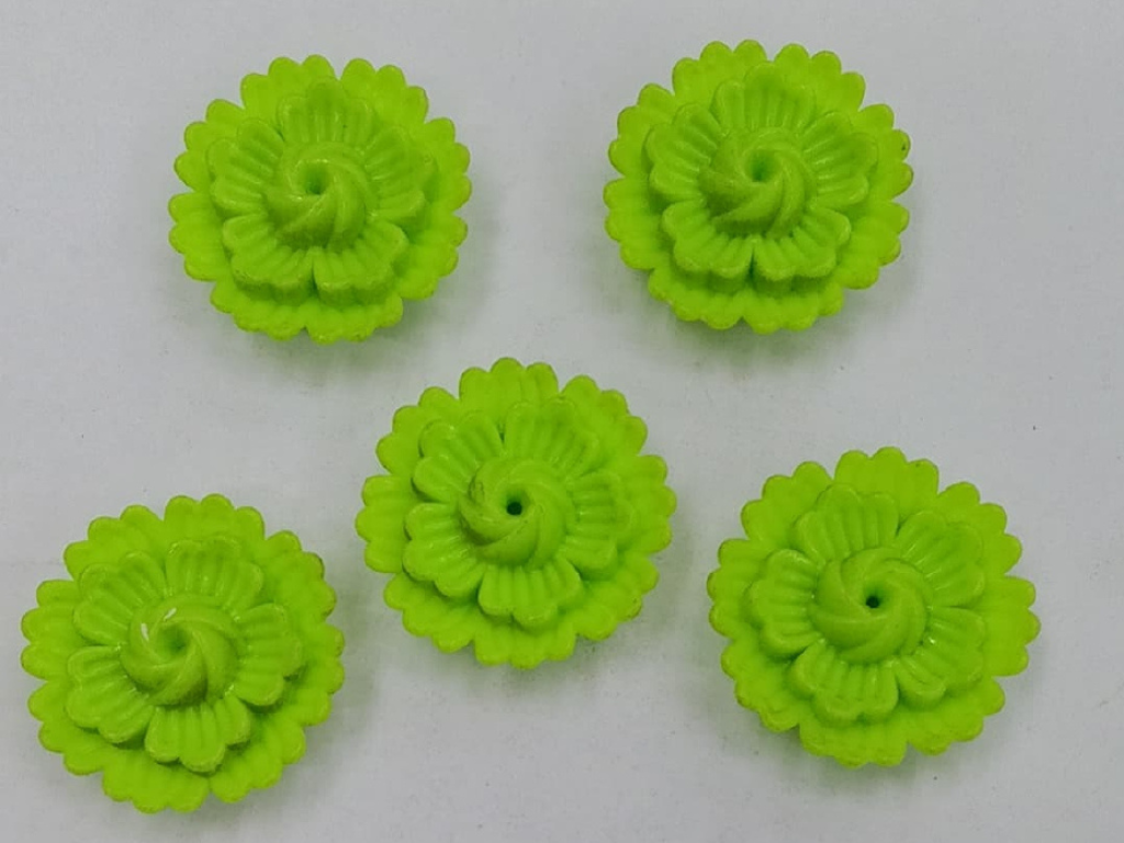 Light Green Flower Plastic Stones