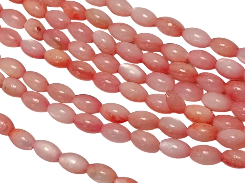 Light Peach Oval Glossy Mother of Pearl Beads