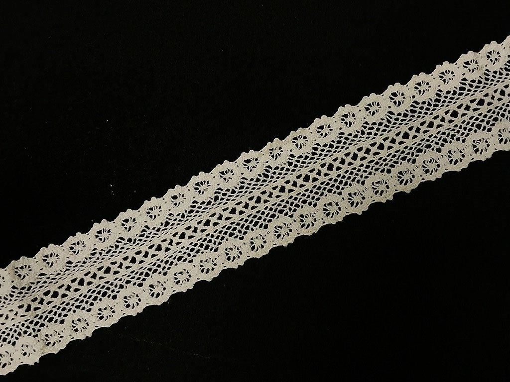 Dyeable Greige Design 70 Cotton Crochet Laces