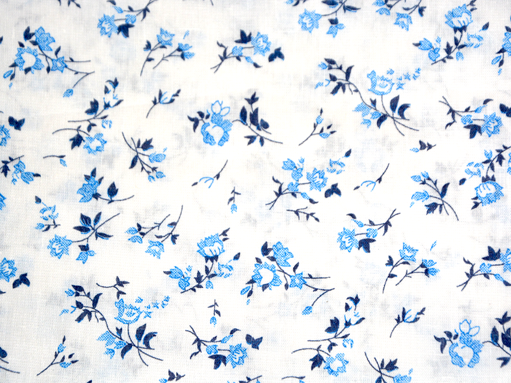 white-floral-printed-cotton-linen-shirting-fabric