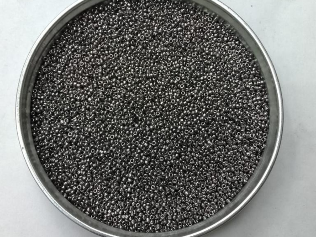 Graphite Grey Round Rocaille Glass Seed Beads