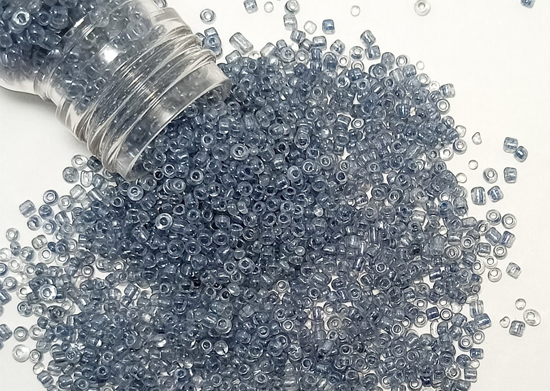 Light Grey Inside Dyed Round Rocailles Glass Seed Beads (Wholesale)