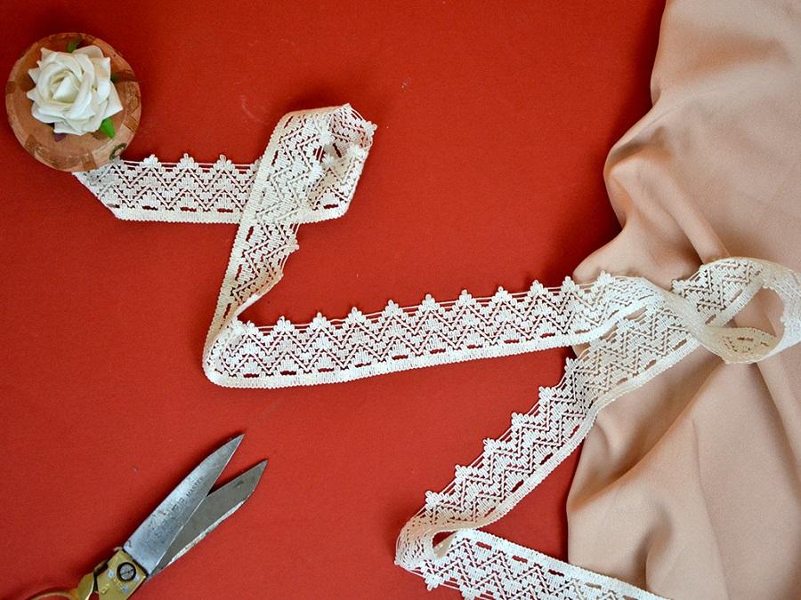 Off White Pattern L-80 Dyeable Cotton Crochet Lace (Wholesale)