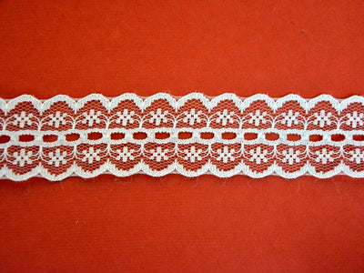 Off White Pattern L-60 Dyeable Cotton Poly Net Lace (Wholesale)