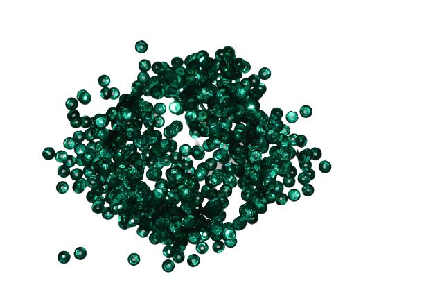 dark-green-flat-circular-centre-hole-plastic-sequins