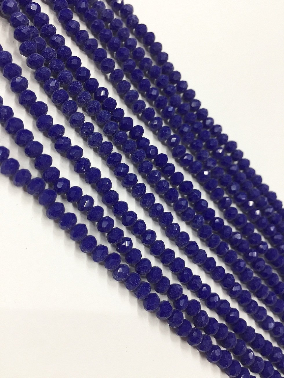 blue-opaque-tyre-crystal-glass-beads