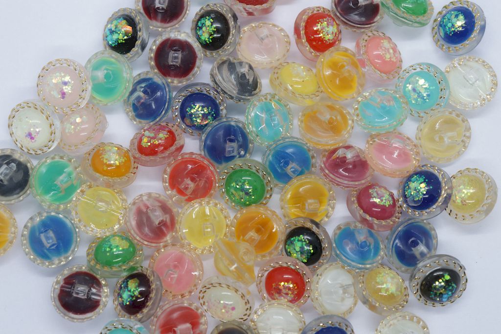 Multicolor Round Shaped Acrylic Buttons