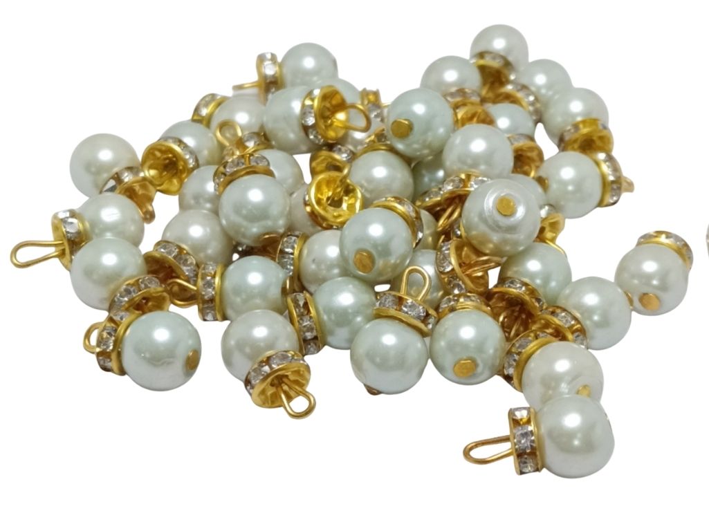 White Spherical Loreal Glass Beads
