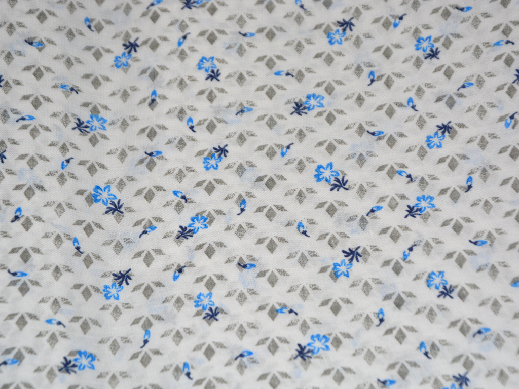 white-flower-printed-cotton-linen-shirting-fabric