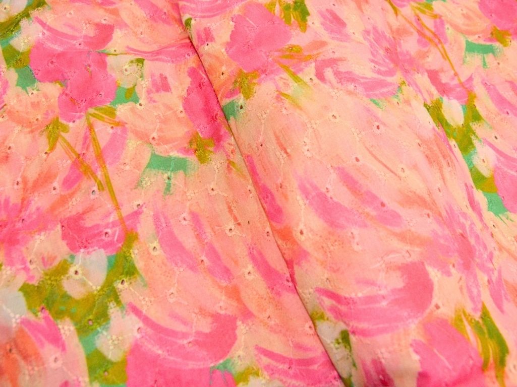 Light Pink 100 % Pure Cotton Chikan Embroidered Fabric