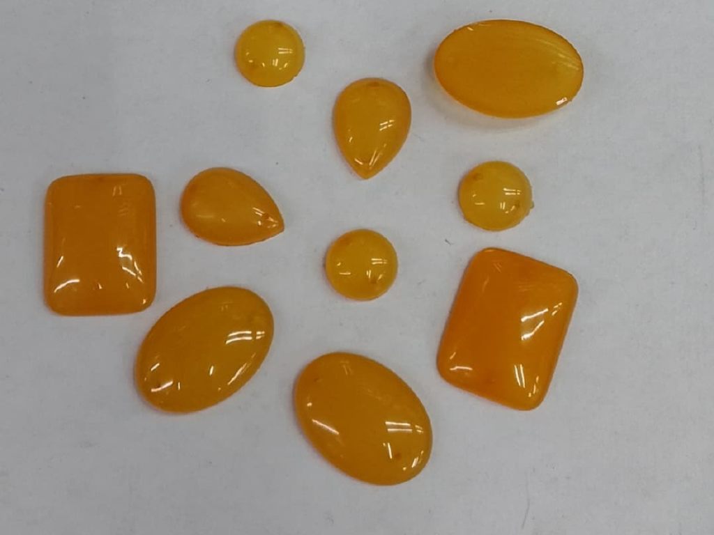 Yellowish Orange Mix 2 Hole Plastic Stones