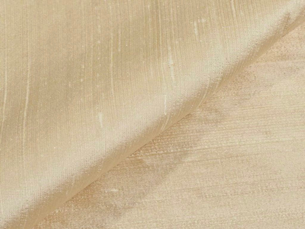 Off White Plain Bangalore Raw Silk Fabric  (Wholesale)