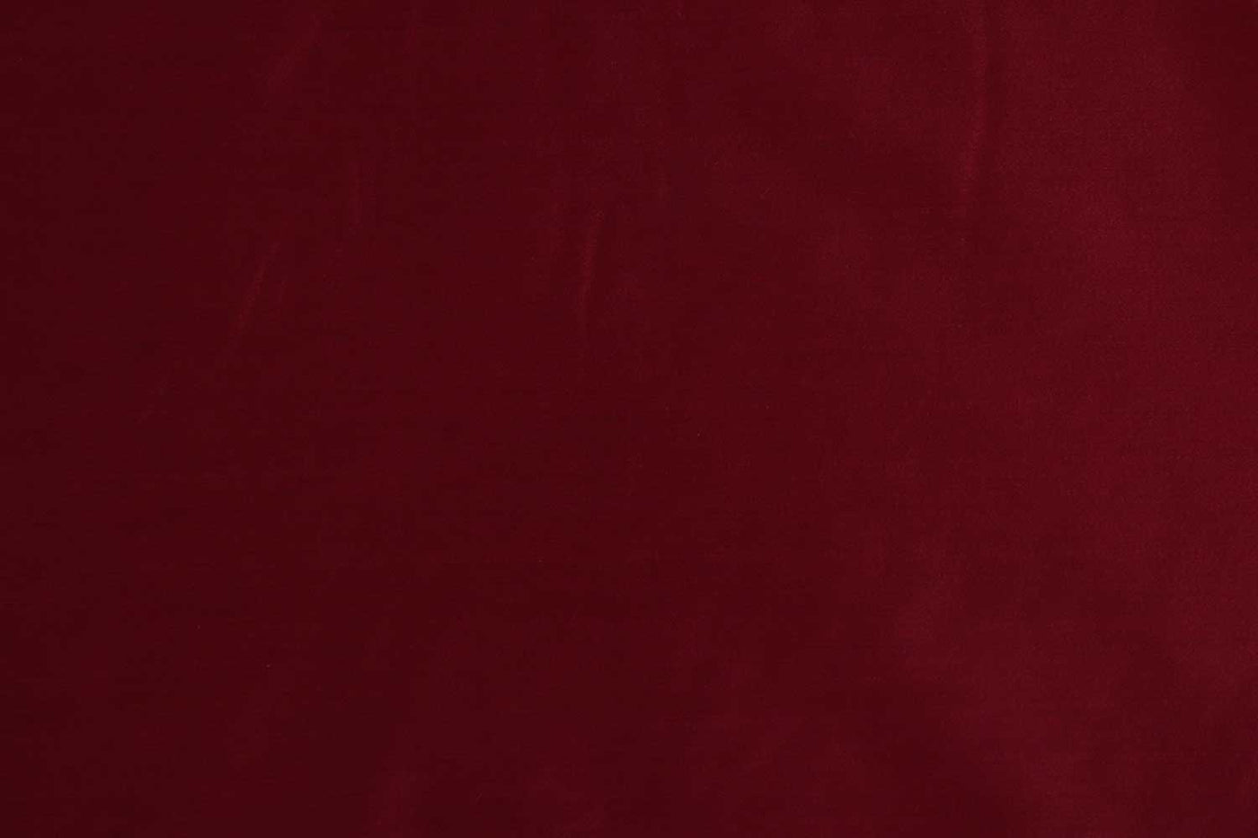 गहरा लाल सादा कॉटन पॉलिएस्टर मिश्रण कपड़ा