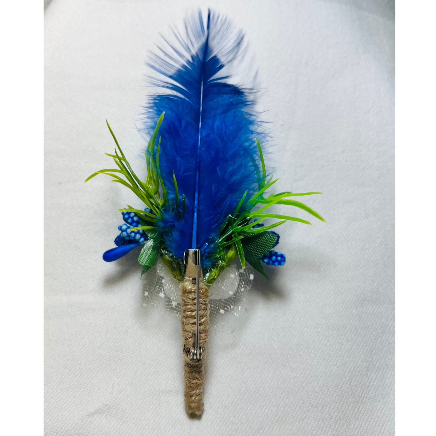 Blue & White Faux Feather Flower Brooch ( Wholesale )