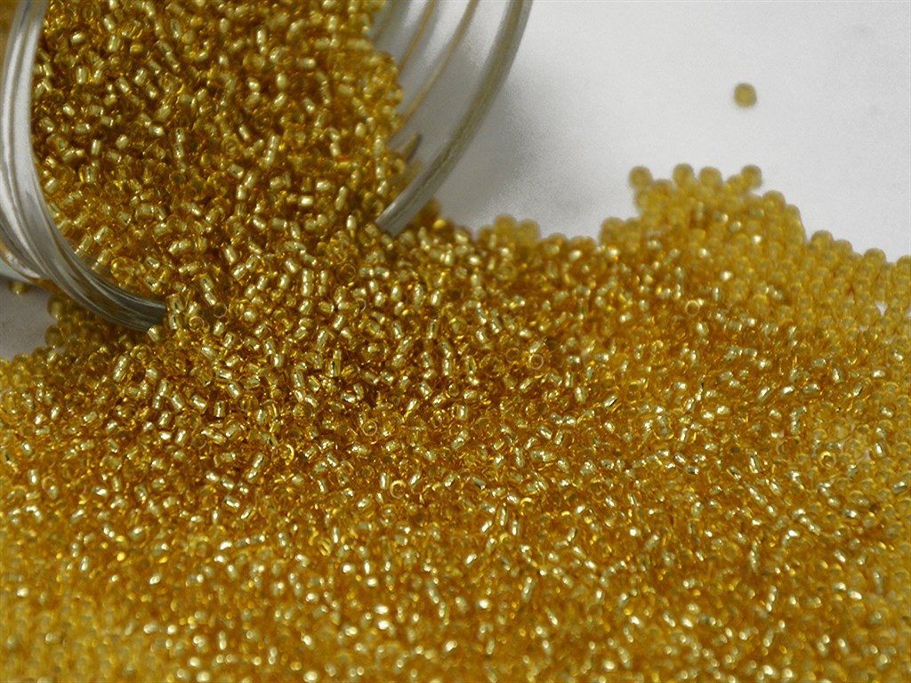 Preciosa Golden Silverline Round Seed Beads | The Design Cart (4350363762757)