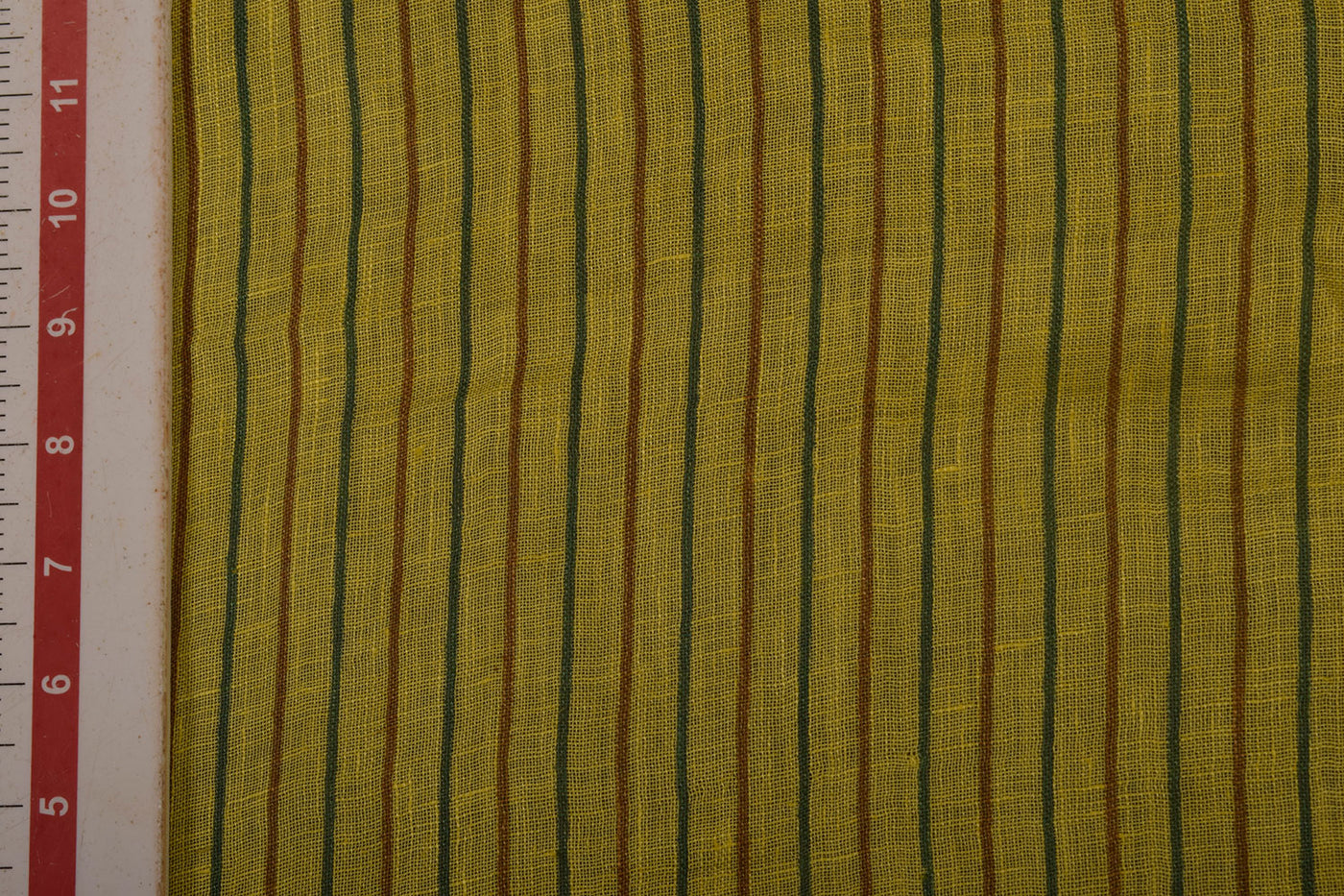 yellow-printed-linen-fabric-2491622