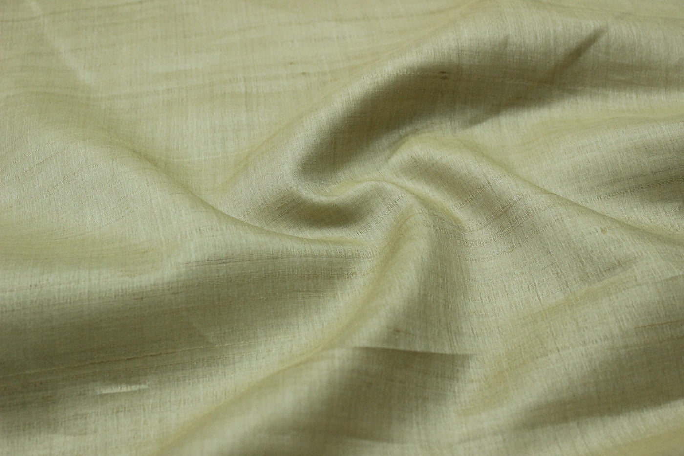 natural-tussar-silk-fabric-2678321