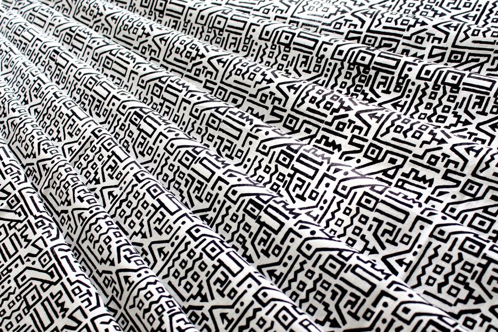 Black & White Abstract Printed Pure Cotton Fabric
