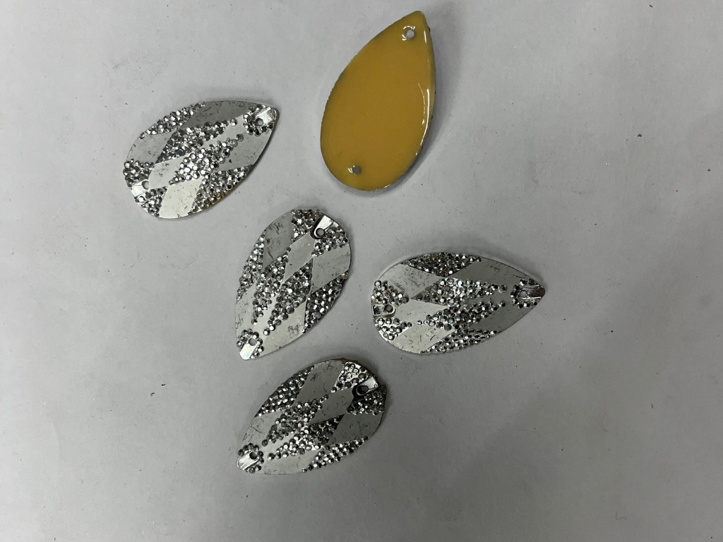 Silver Drop Flat Back 2 Hole Plastic Stones