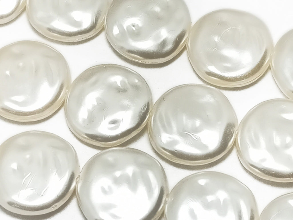 Cream Disc Shaped Acrylic Beads