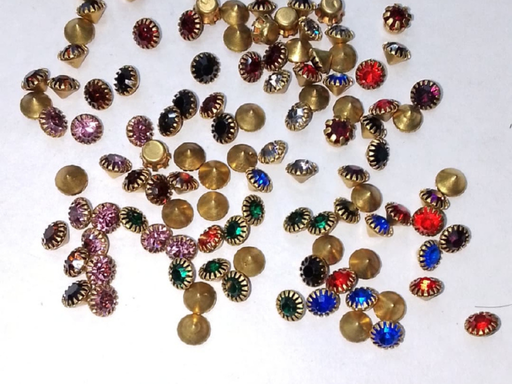Multicolor Mix Glass Loreal Beads with Brass Fitting