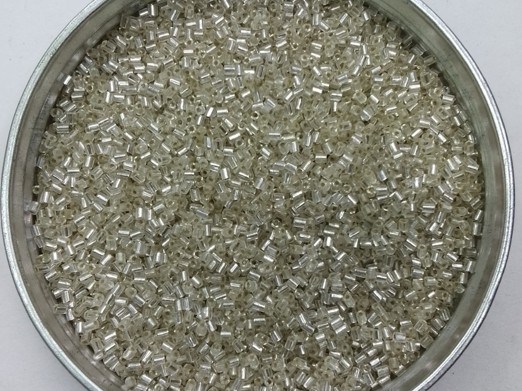 Off White Silverline 2 Cut Glass Seed Beads (Wholesale)