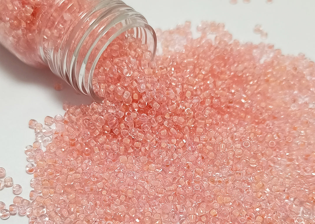 Pastel Pink Dyed Round Rocailles Glass Seed Beads (Wholesale)