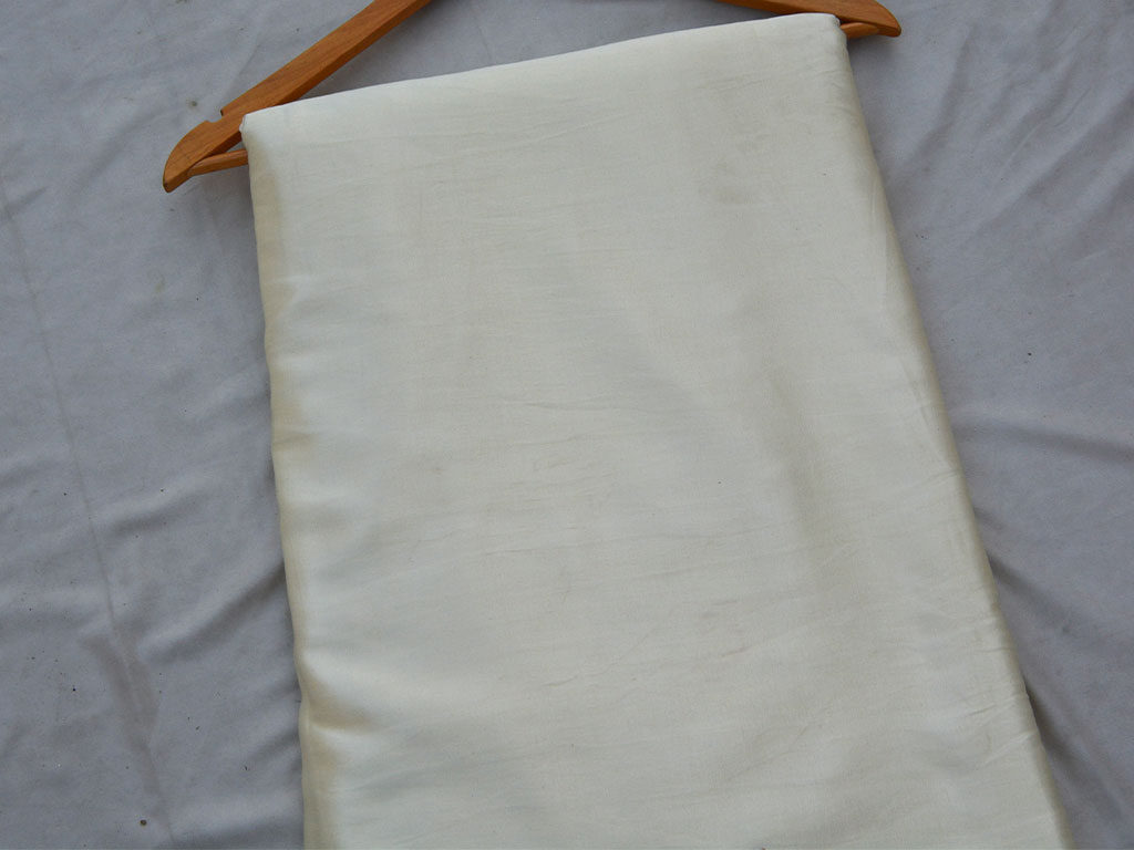 Off White Plain Pure Viscose Gaji Silk Fabric (Wholesale)