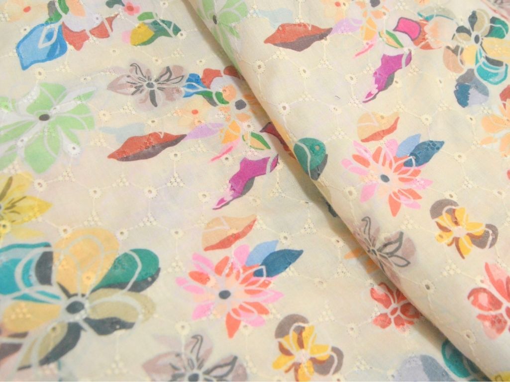 Off White 100 % Pure Cotton Chikan Embroidered Fabric