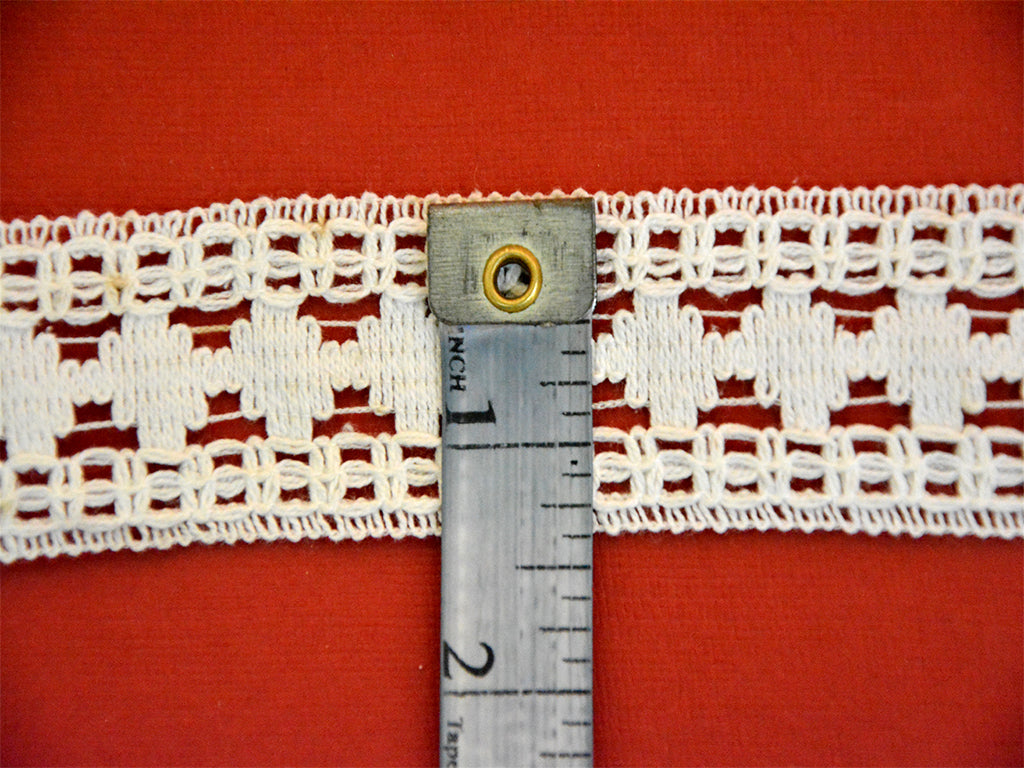 Off White Pattern L-56 Dyeable Cotton Crochet Lace (Wholesale)