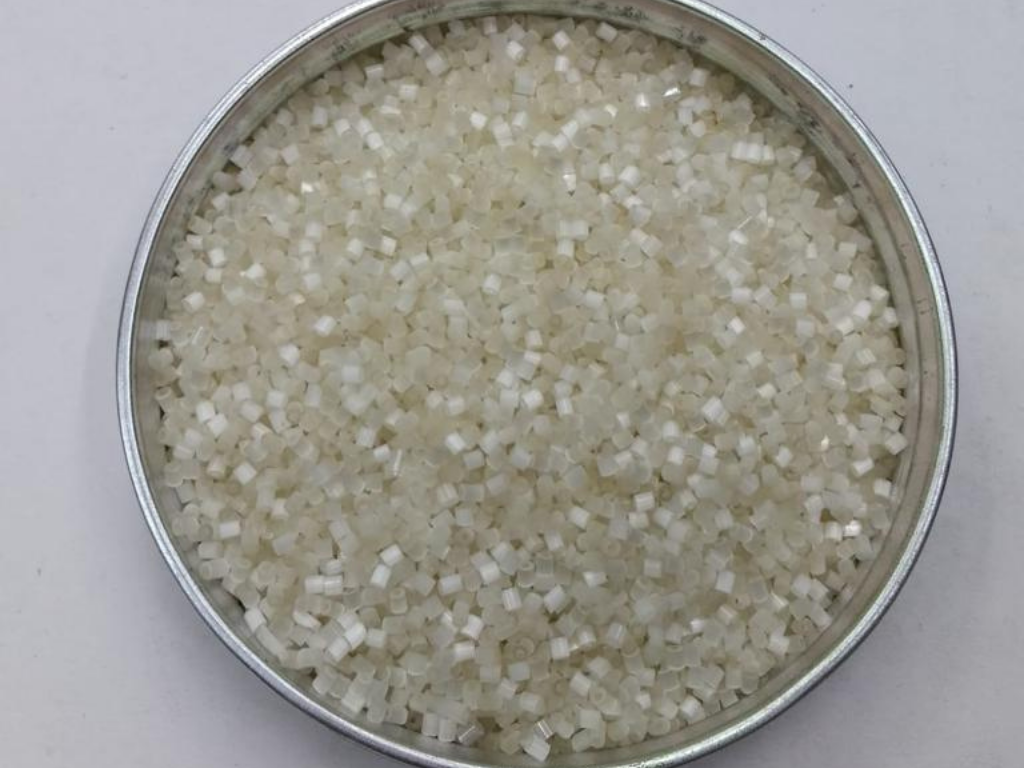 Off White 2 Cut Glass Seed Beads- 2 mm