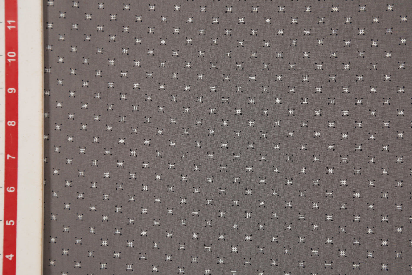 grey-printed-cotton-poplin-fabric-38422