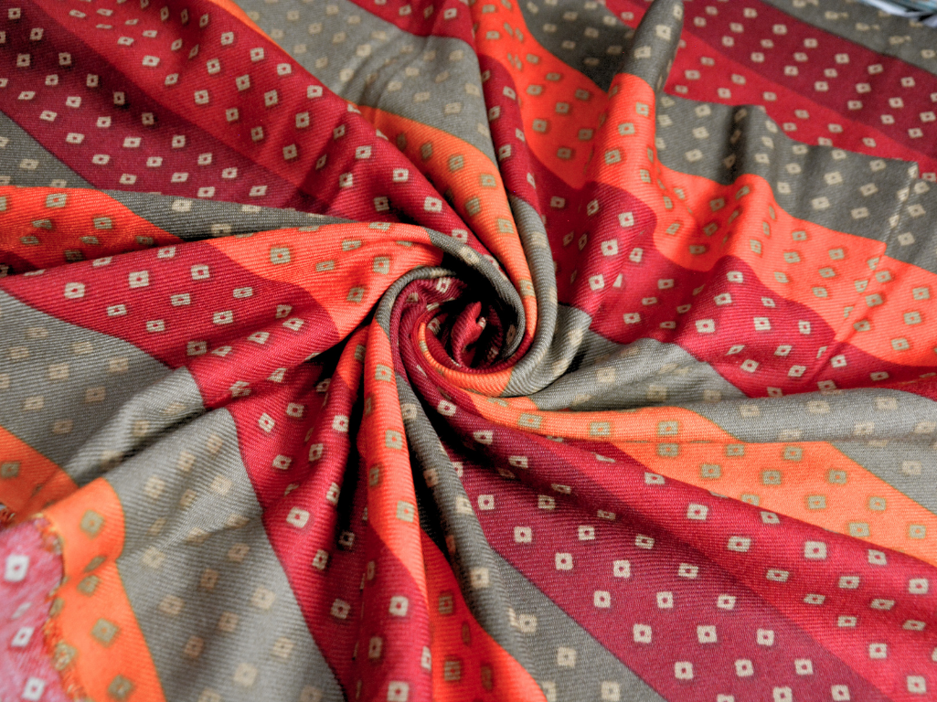 Multicolor Diamond Printed Semi Pashimna Woolen Fabric