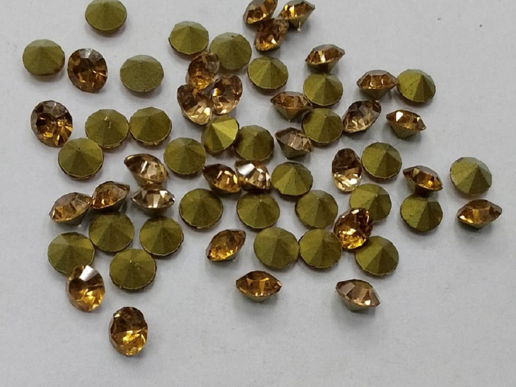 Dull Golden Glass Stone