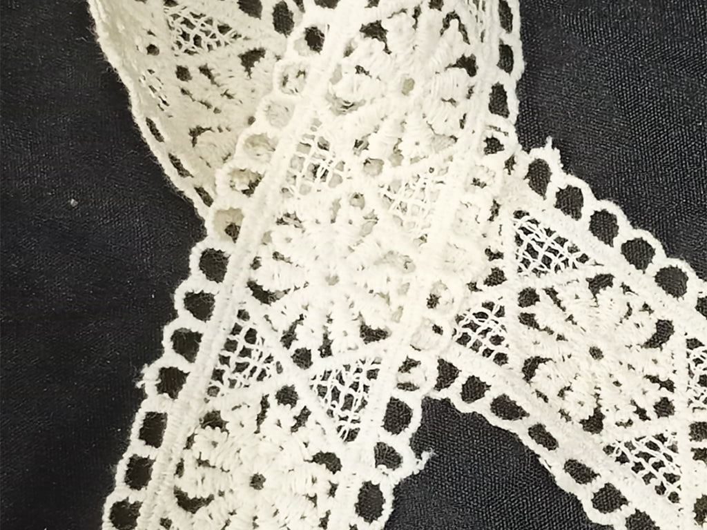 White Dyeable Greige Design LAQ Cotton Crochet Laces