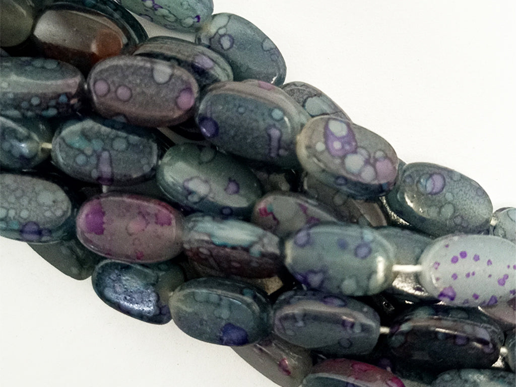 Multicolor Spotted Oval Designer Glass Beads