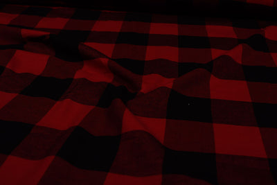 Precut Of 2.5 Meters Of Black & Red Checks Cotton Yarn Dyed Brushed Twill Fabric