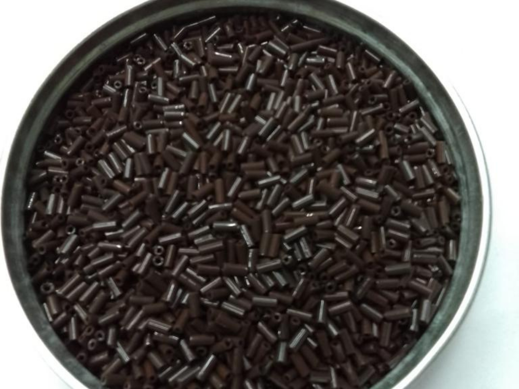 Brown Pipe Glass Seed Beads- 4.5 mm (Wholesale)