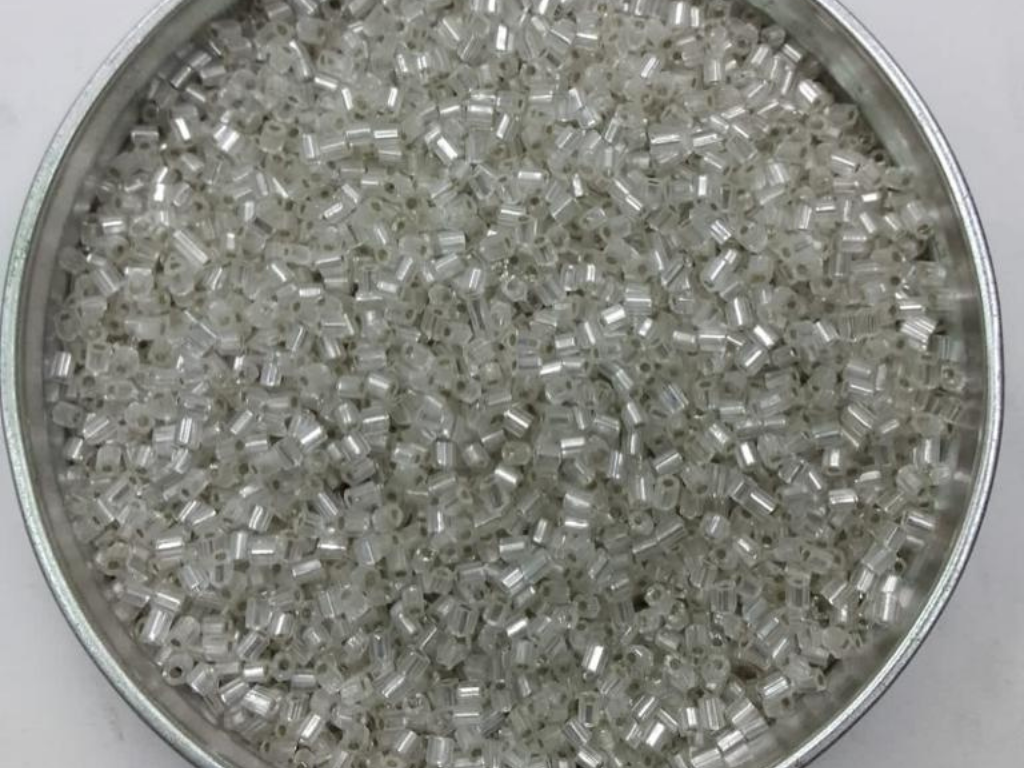 Off White Silverline 2 Cut Glass Seed Beads- 2 mm (Wholesale)