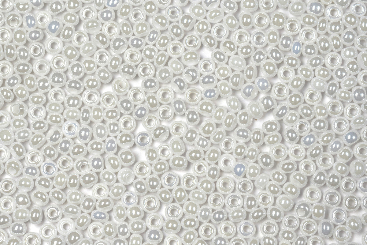 Shiny Dove White Opaque Preciosa Luster Seed Beads